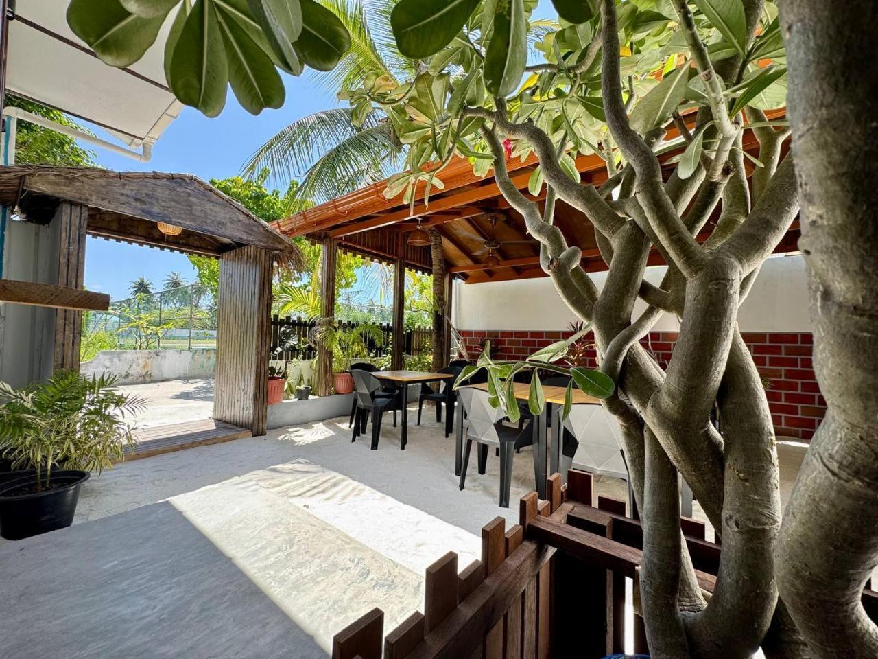 Hotel Seascape Retreats Dhigurah Dhigurah  Zewnętrze zdjęcie